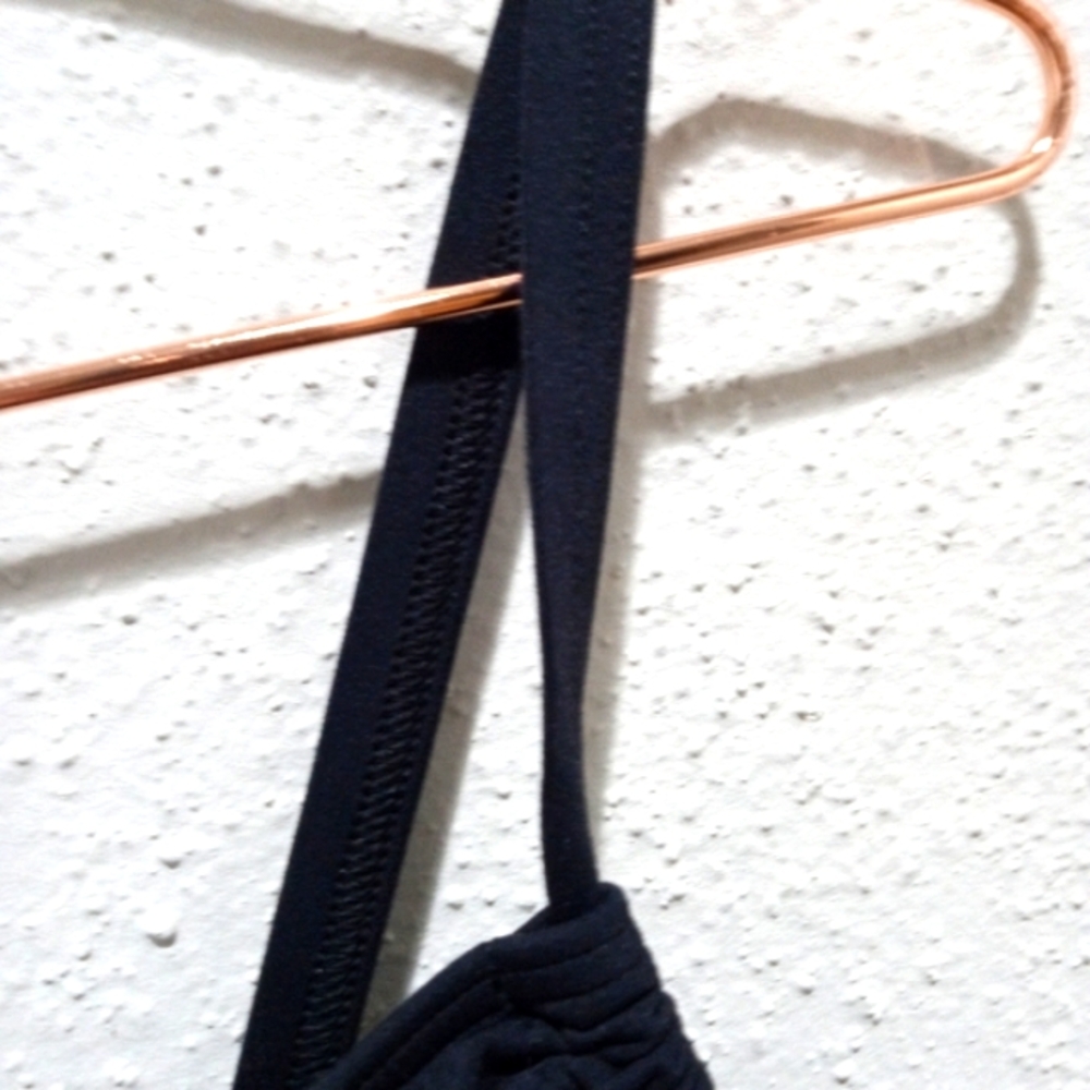 Women's Lands End Black Swim Suit Top Underwire Built in Bra sz 8 - Picture 5 of 9